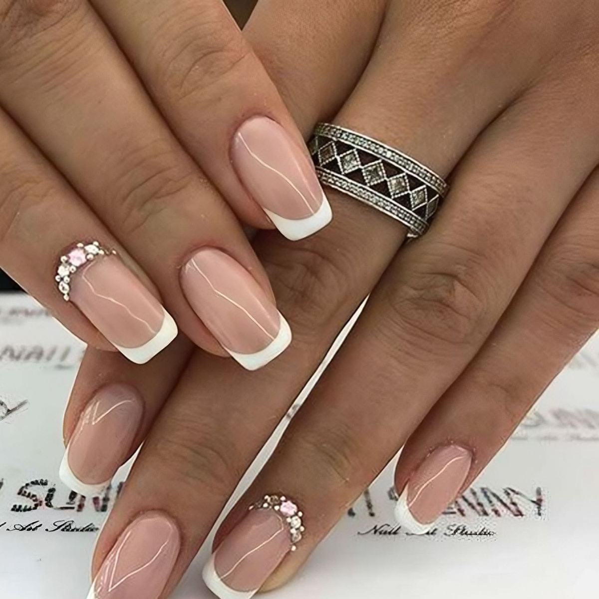 💍 Nail art spécial mariage : des idées élégantes pour le grand jour