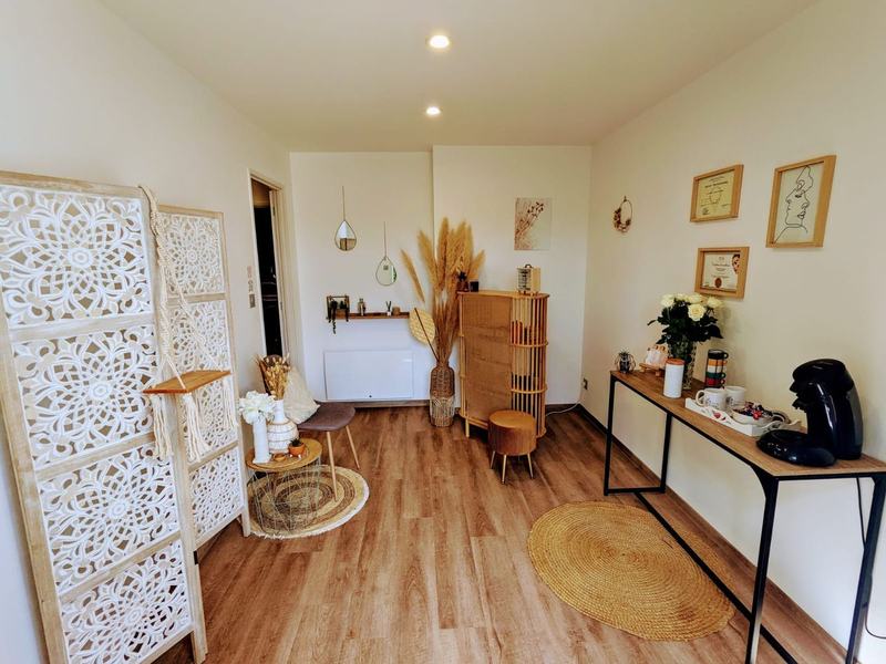 Emji Beauty Beaumont Saint-Cyr
