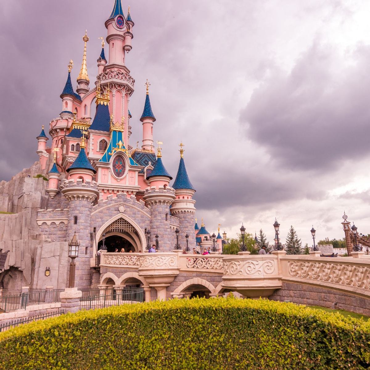 Chauffeur privé pour Disneyland Paris : la solution la plus confortable depuis Paris et l’Île-de-France
