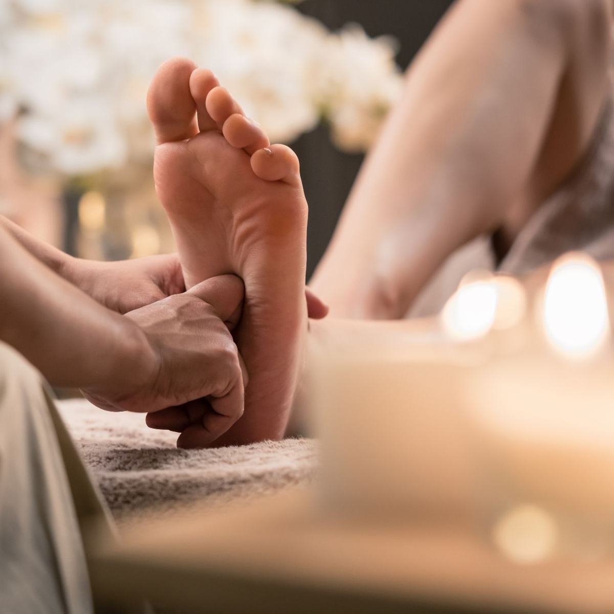 ✨ Massage jambes et pieds : retrouver légèreté, détente et ancrage