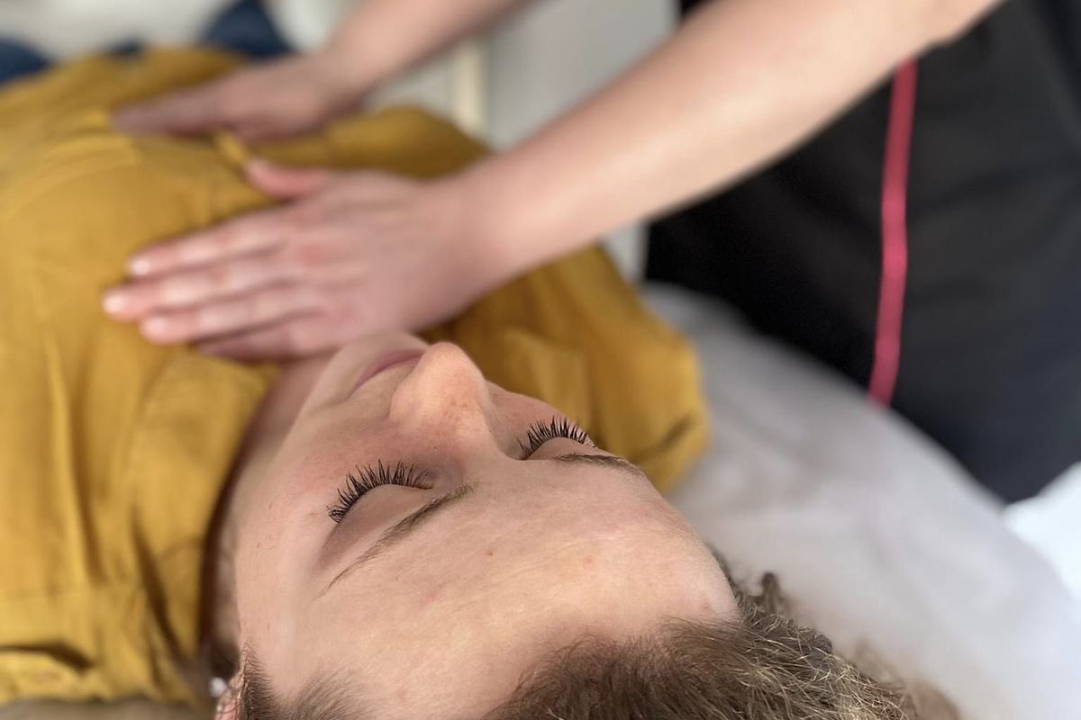 Reiki à Angoulins : une pause bien-être pour Octobre Rose | Notes Zen