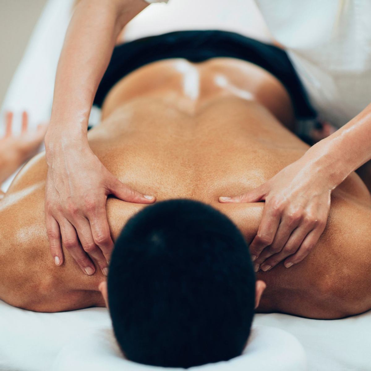 Massage et récupération sportive : pourquoi c’est essentiel pour optimiser vos performances et prévenir les blessures