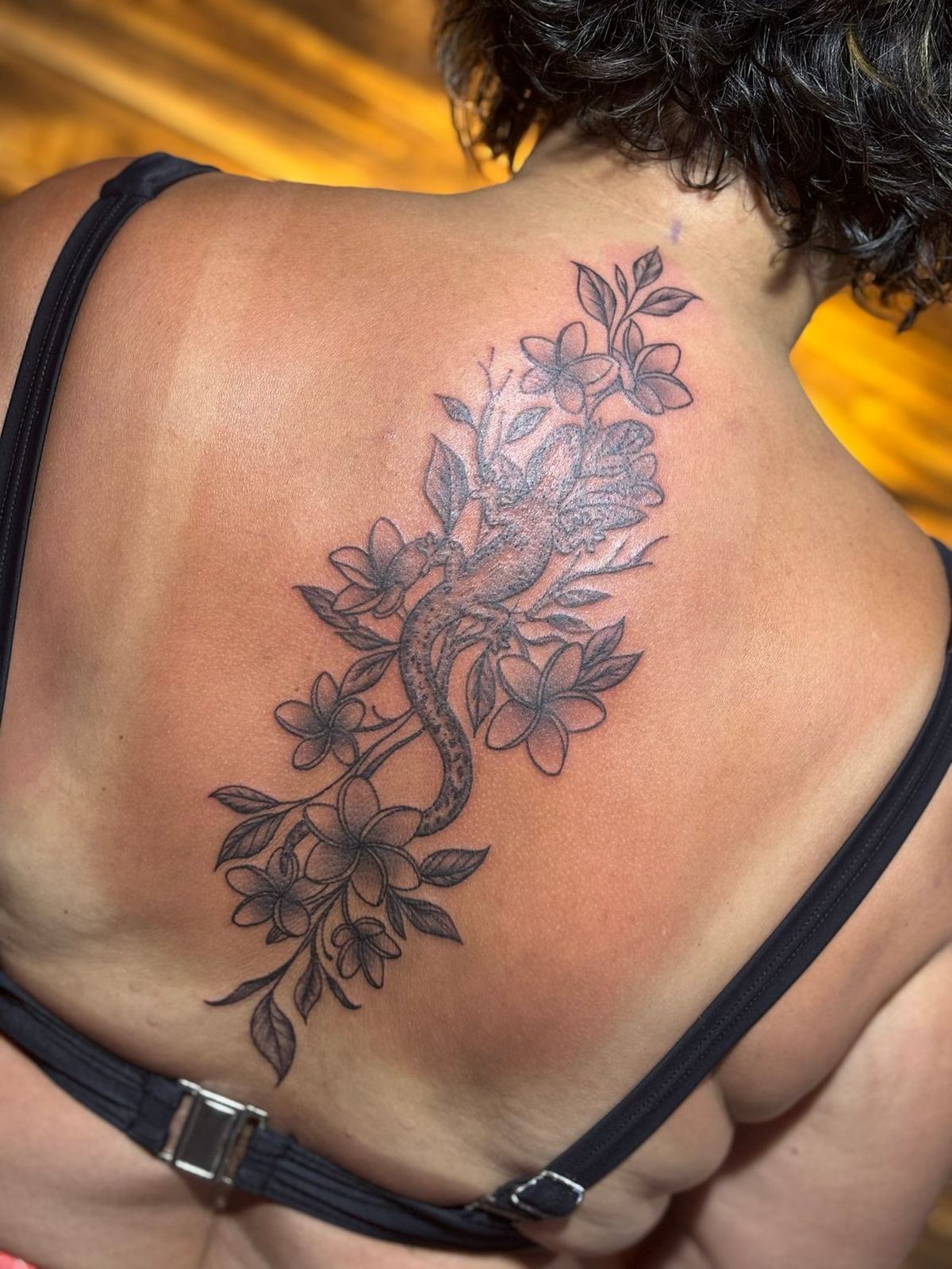 Le tatouage gecko : signification, symbolique et conseils à Villeneuve-sur-Bellot et aux alentours