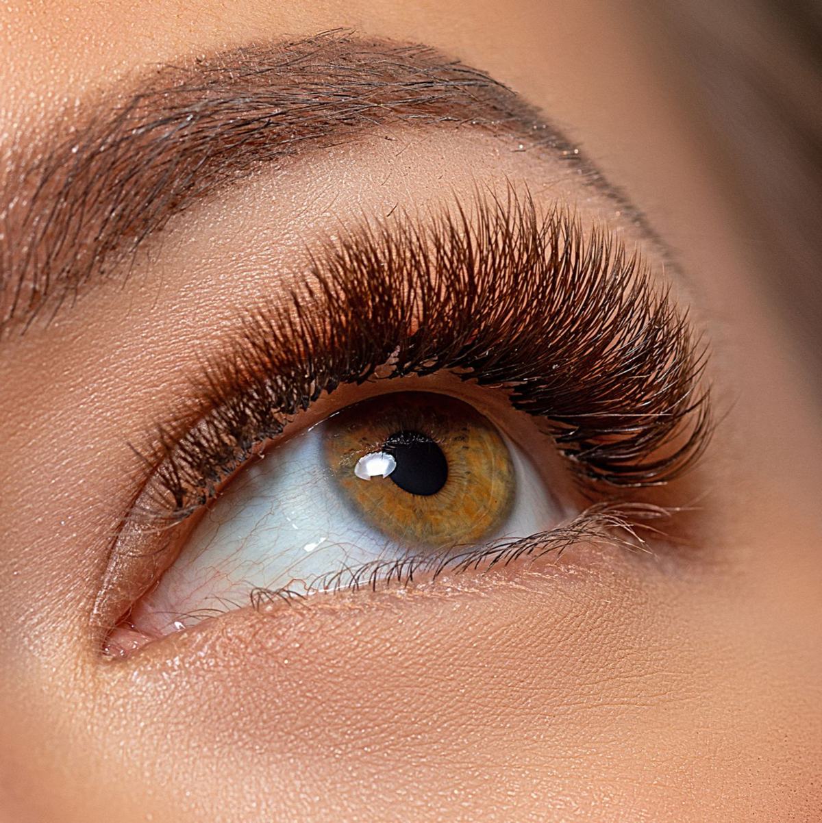 Sublimez votre regard avec la technique cils à cils