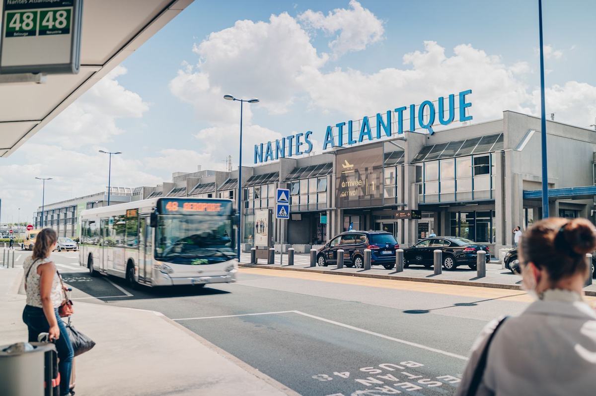 VTC Nantes Chauffeur Privé - VTC Aéroport & Gares Nantes
