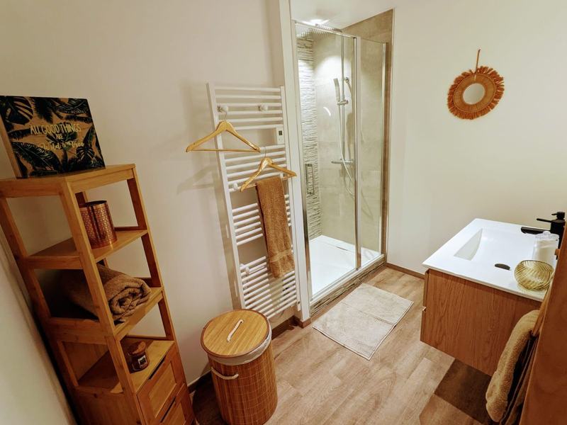 Emji Beauty Beaumont Saint-Cyr