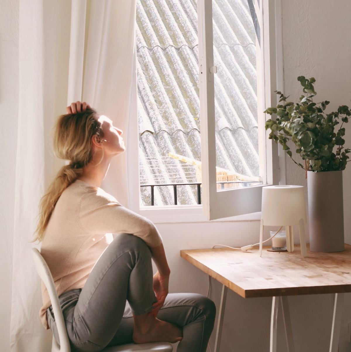 Fatigue émotionnelle : 9 signes que tu n’es pas juste stressé.e