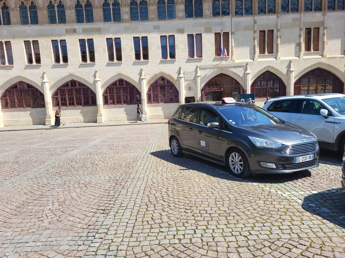 Rb taxi vtc Belleville Belleville-en-Beaujolais