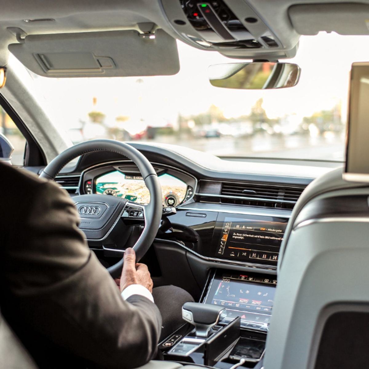 VTC Nantes : réservez un chauffeur privé pour votre transport en voiture