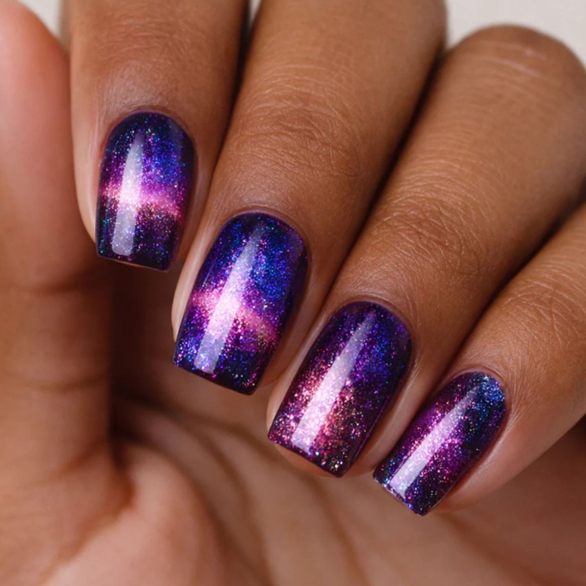 Tendence cat eyes ongles