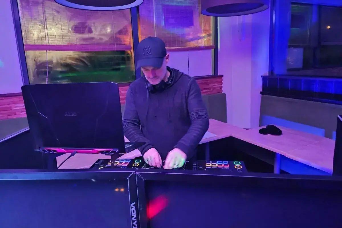 DJ Nice