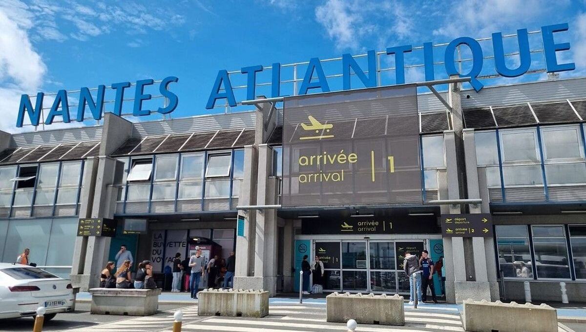 Location de voiture avec chauffeur privé Nantes